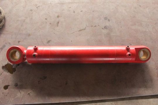 點擊查看詳細信息<br>標題：230截割頭伸縮油缸 閱讀次數(shù)：1754